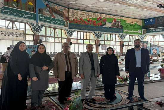  گلباران گلزار شهدای شهر رشت 